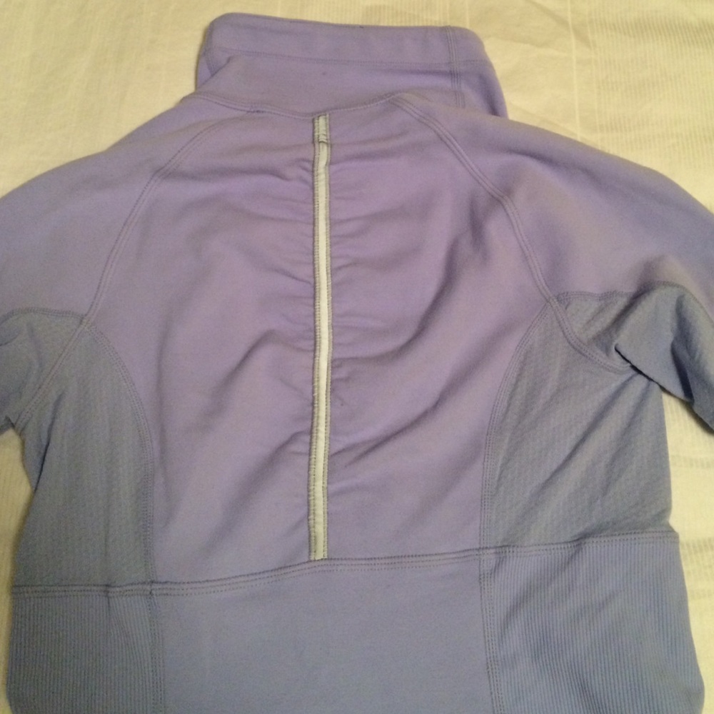 Lululemon reversible 1/2 zip pullover - Picture 2 of 4